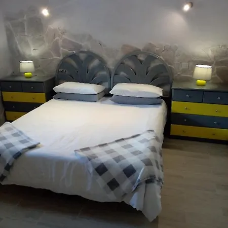 Bed & Breakfast Almond Reef Casa Rural Los Alias