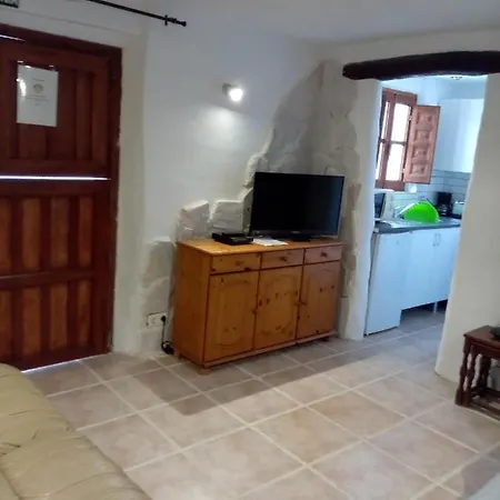 Almond Reef Casa Rural * Los Alias