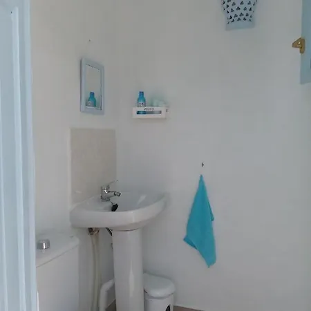 Almond Reef Casa Rural Bed & Breakfast *