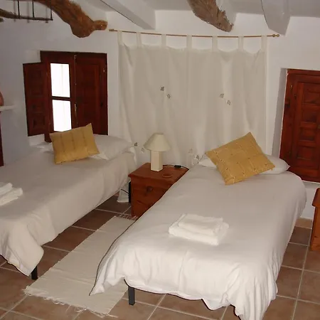 Bed & Breakfast Almond Reef Casa Rural Los Alias