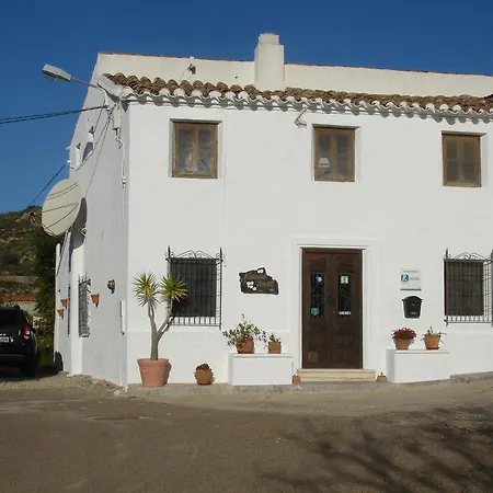 Bed & Breakfast Almond Reef Casa Rural Los Alias